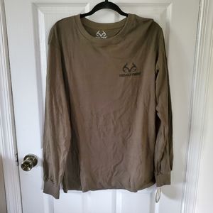 REALTREE Long Sleeve Shirt New With Tags Size Medium